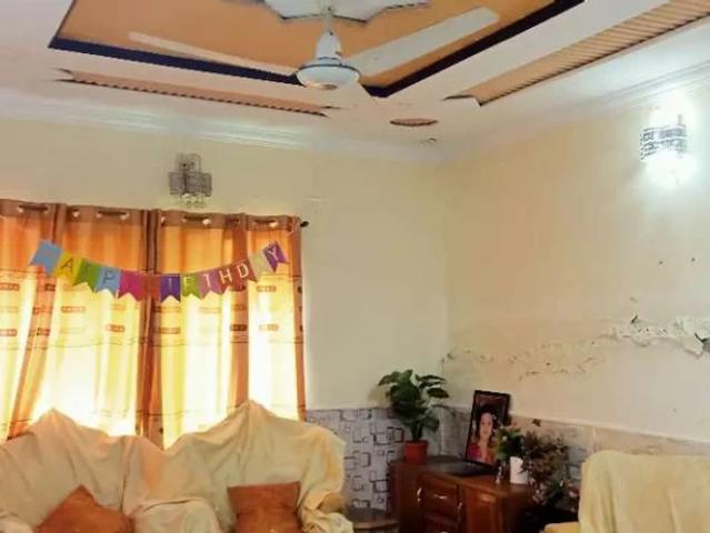 10 marla lowar portain 2 bad room lahore johar town id 25588