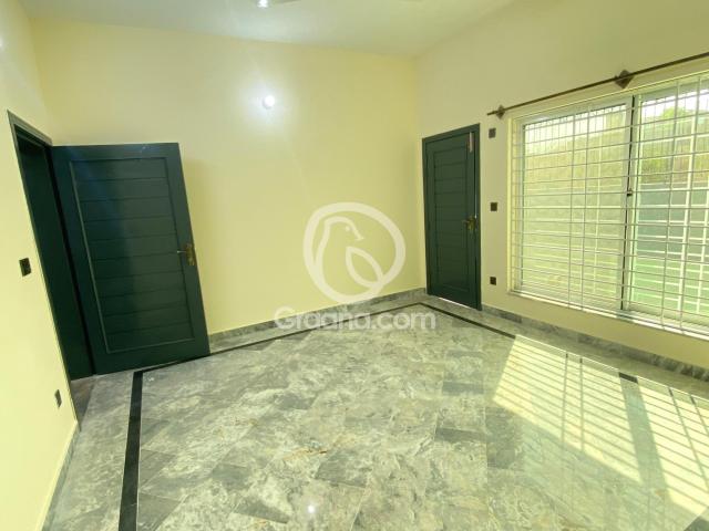 10 Marla Lower portion for Rent