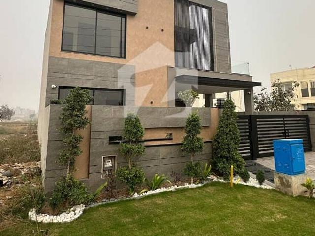 10 Marla Luxurious Beautiful House With 4 Master Bedrooms Lowest PRICE House In Dha Phase 7