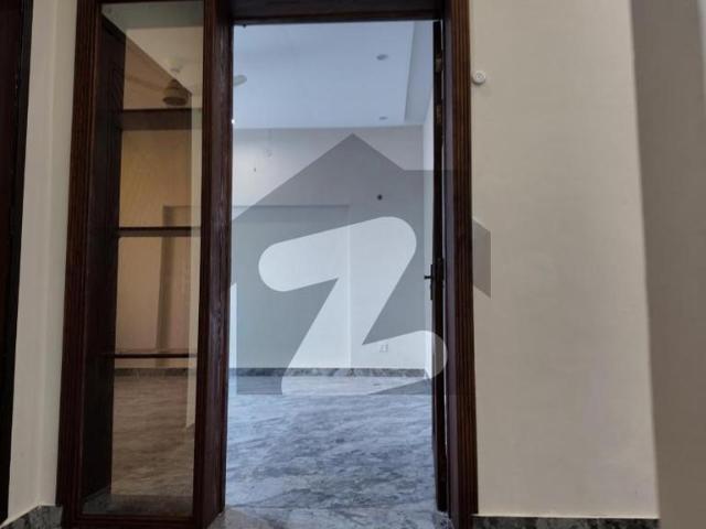 10 Marla Luxurious Designer House For Rent Bahria Towan Lahore Bahria Town Alamgir Block