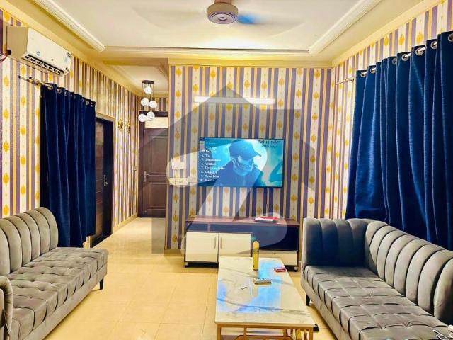 10 marla luxury apartments full furnished for rent dha phase 8