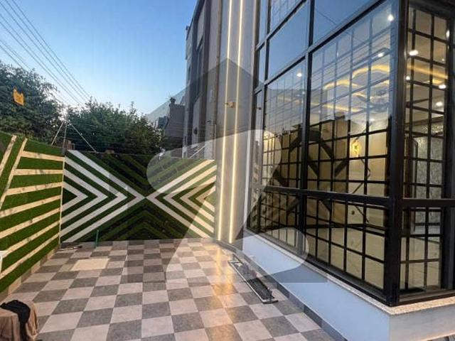 10 Marla Luxury Brand New House Available For Sale In Bahria Town Lahore