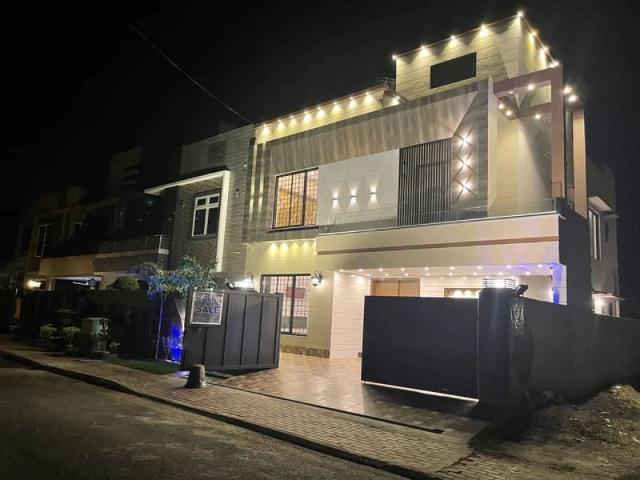 10 Marla Luxury Brand New House For Sale Nearby Park Mosque Market Bah Lahore Bahria Town ID 83228