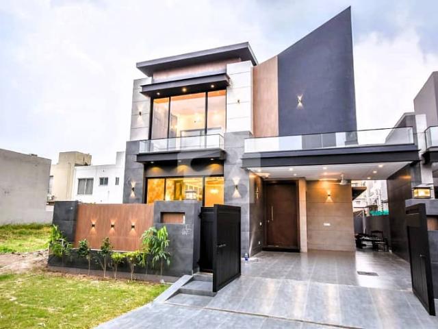 10 Marla Luxury Bungalow For Sale | DHA Phase 7 Lahore Prime Location Near Park And Mosque