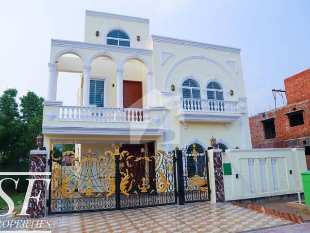 10 Marla Luxury Designer Brand New House For Sale In Sector E Bahria Town Lhr