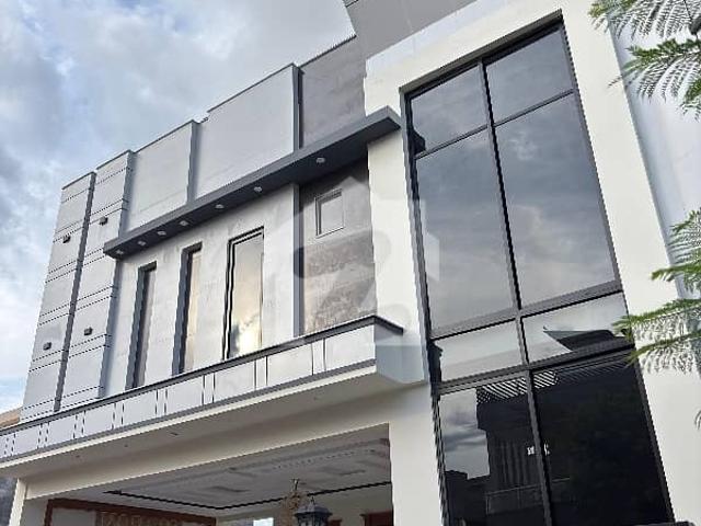 10 Marla Luxury Designer House For Sale | Prime Location | Modern Living | Top City 1 Islamabad