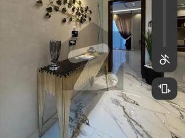 10 Marla Luxury House for Rent in Bahria Town Phase 7 | 5 Master Bedrooms | Servant Quarter | Prime Location Bahria Town Phase 7