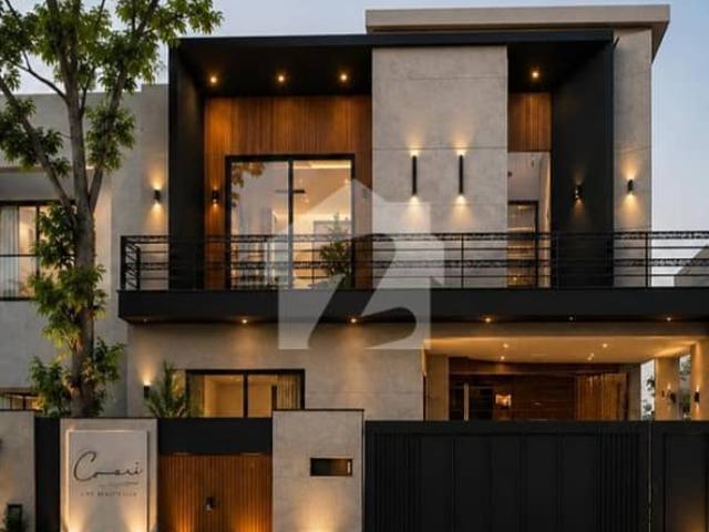 10 Marla Luxury House For Sale In DHA Phase 5, Lahore Near Dolmen Mall | Full Basement