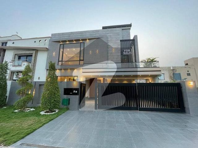 10 marla luxury house for sale in janiper block sector c bahria town lahore