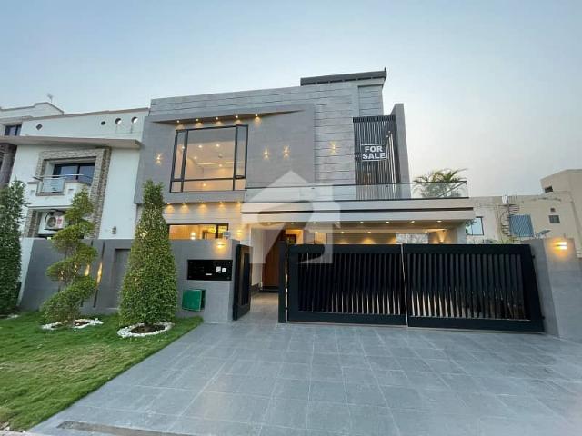 10 marla luxury house for sale in janiper block sector c bahria town lahore