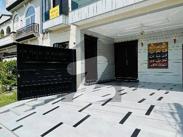 10 Marla Luxury House For Sale In LDA Avenue One Block J