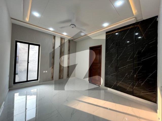 10 Marla luxury house for sale in royal orchard multan Royal Orchard