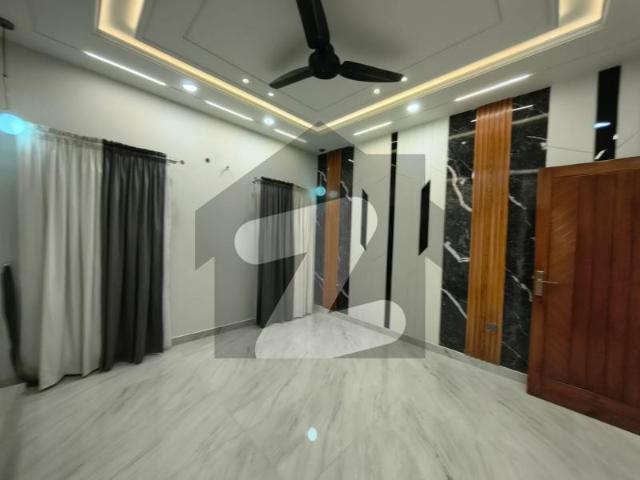 10 Marla luxury house for sale in Royal orchard multan Royal Orchard