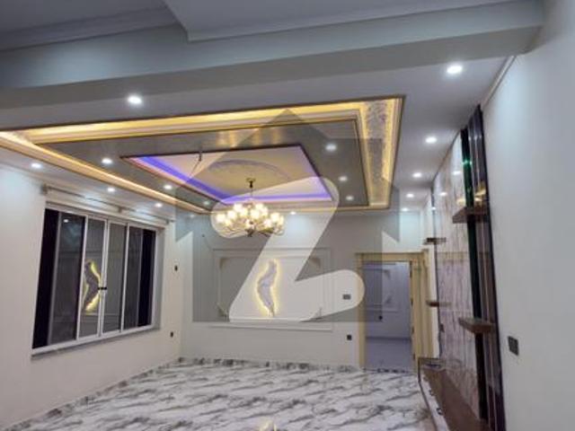 10 Marla Luxury House for Sale in Regi Model Town Zone 4D2, Peshawar | Prime Location Regi Model Town Phase 3 Block B2