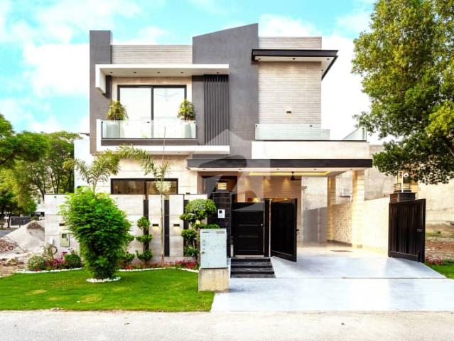 10 Marla Luxury House For Sale Near Dolmen Mall &Amp  pkli
