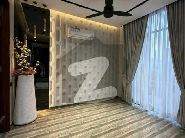 10 Marla Luxury House Is Available For Sale In Bahria Town Lahore Bahria Town Jasmine Block