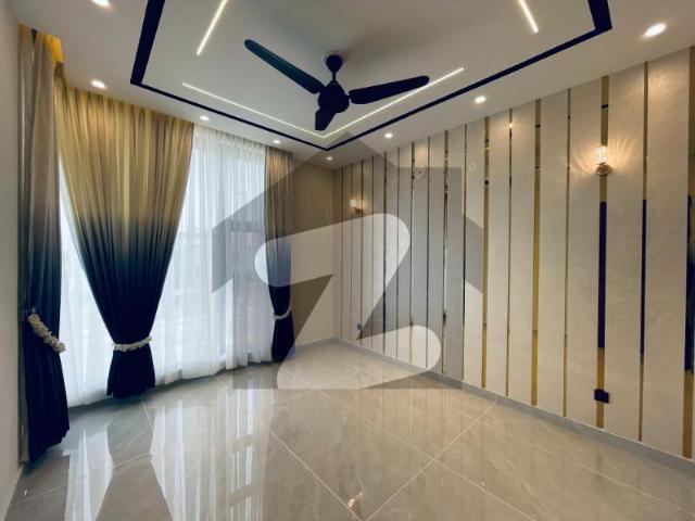 10 Marla Luxury House On 80 FT Road For Sale In Bahria Orchard Phase 2 Raiwind Road Lahore Bahria Orchard