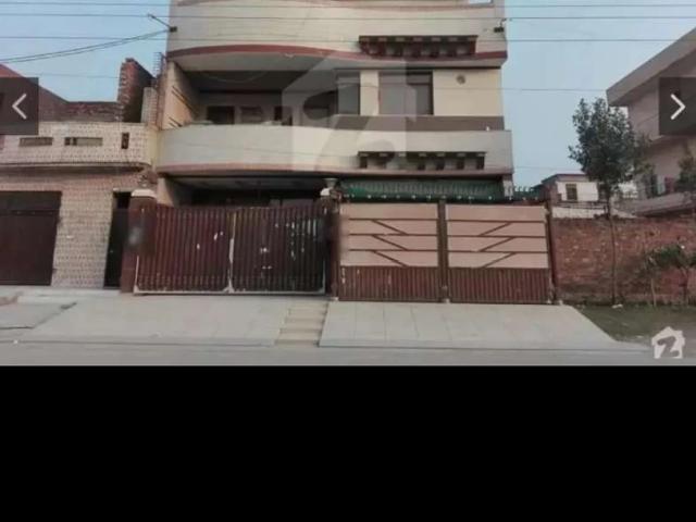 10 Marla Luxury House T 65 feet Road Lahore Sabzazar Scheme ID 32961