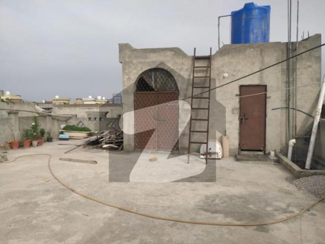 10 Marla Luxury Spacious Full House Available For sale In Razaq Town, Rawalpindi Razaq Town