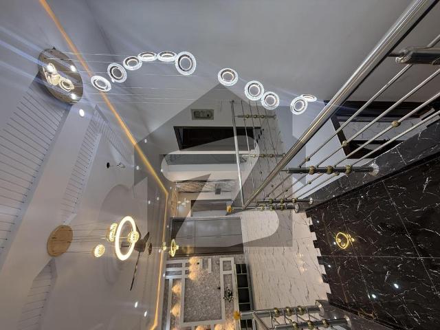 10 Marla Luxury Ultra Modern House Available For Sale in Citi Housing Sialkot Citi Housing Society