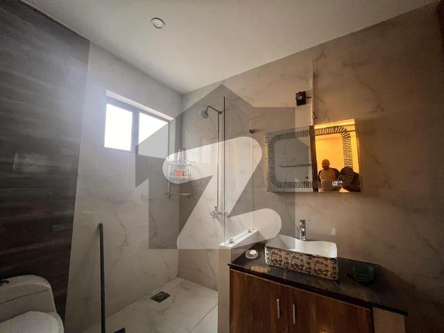10 Marla Luxry House Full Basement State Life Housing Society