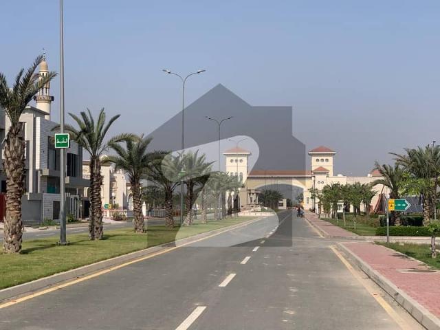 10 Marla Main Boulevard Good Location Plot For Sale
