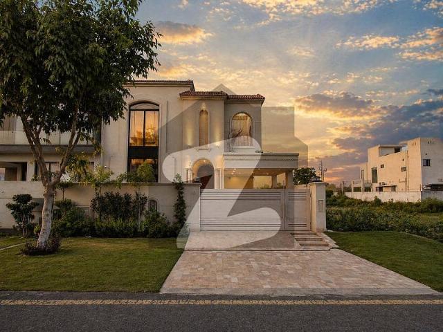 10 marla mediterranean house near to park dha phase 5