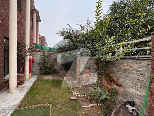 10 Marla Model House For Sale In Valencia Homes Valencia Housing Society