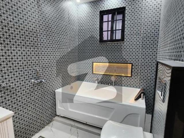 10 Marla Modern Double Heighted Designer House LDA Avenue