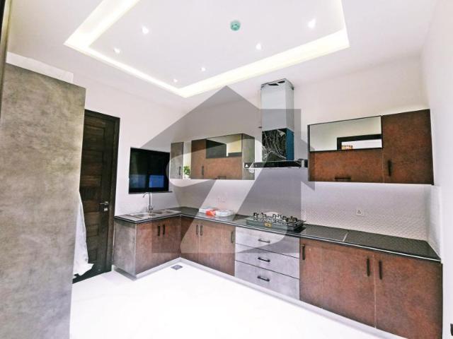 10 marla modern design house for rent in dha phase 3 block z