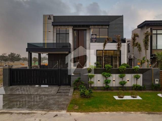 10 Marla Modern Design House In DHA Phase 4 Near To Gold Crest Mall