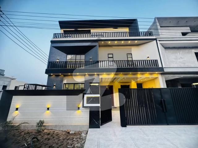 10 Marla Modern Designer Luxurious House For Sale In Buch Villas Multan