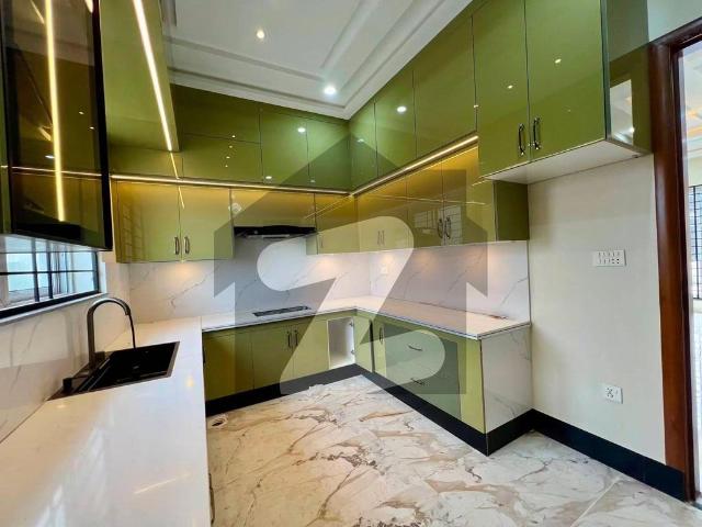 10 Marla modern house available in DHA multan DHA Defence