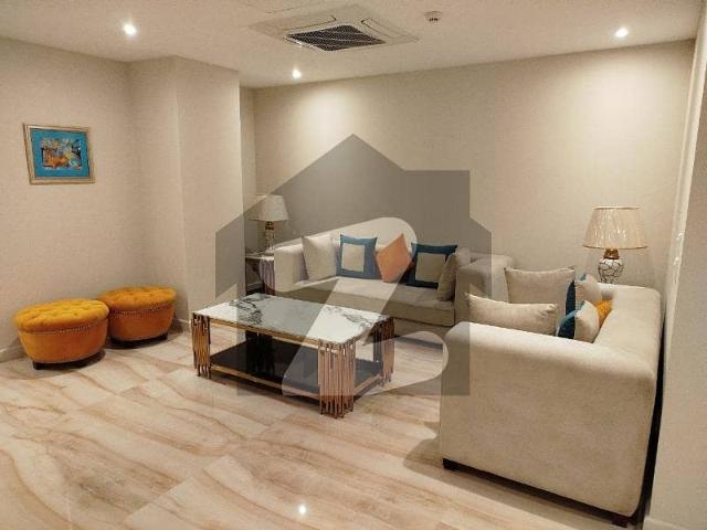 10 Marla Modern House For Sale In Gulberg, Lahore
