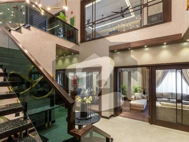 10 Marla MODERN House For Sale In DHA Ph5 With Basement