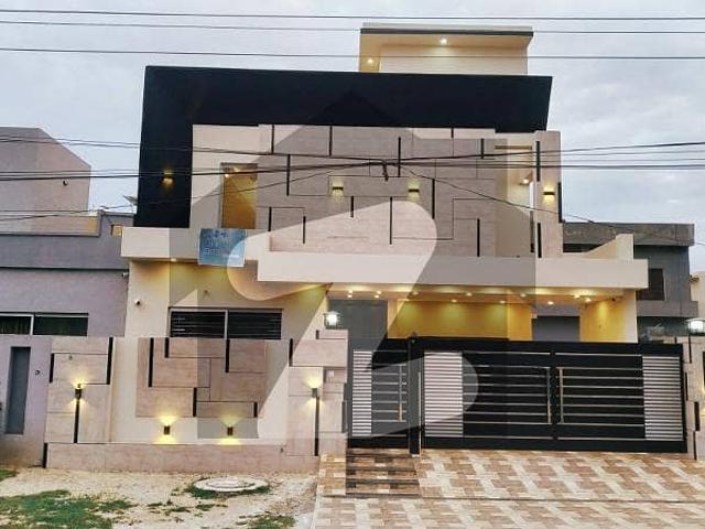 10 Marla Modern House For Sale In F Block Central Park Lahore
