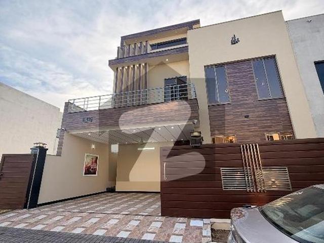 10 Marla Modern House for Sale in Kohistan Enclave E Block | Sun Facing | Gas Sector | Prime Location | Wah Cantt | Taxila | Gated Community Kohistan Enclave