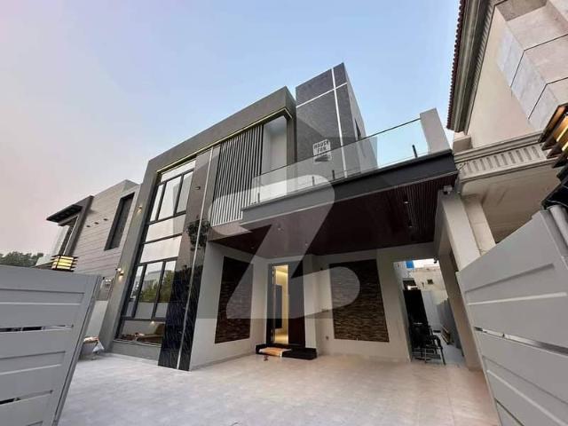 10 marla modren design house available for sale in dha phase 6 a block dha phase 6, dha defence, lahore, punjab