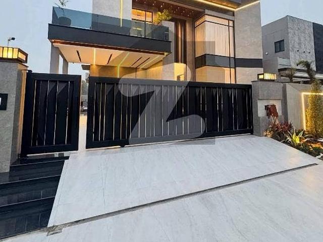 10 Marla Modern House For Rent In DHA Phase 6
