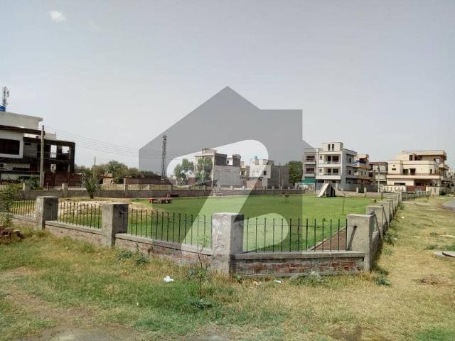 10 Marla Near Park Best Location For Built Home Block M Plot For Sale