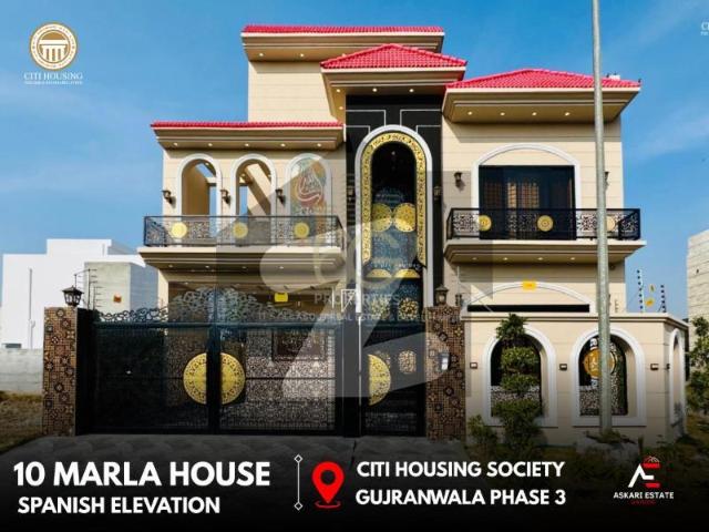 10 marla new brand double story house available for sale, in citi housing gujranwala on prime location. Citi Housing Society