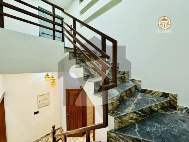 10 marla new brand double storey house available for sale, in citi housing gujranwala on prime location. Citi Housing Society