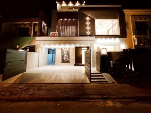 10 Marla New House For Sale In Bahria Town Lahore Bahria Town ID 60285