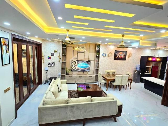 10 Marla New Lewish Furnished House For Sale In Bahria Town Phase 3