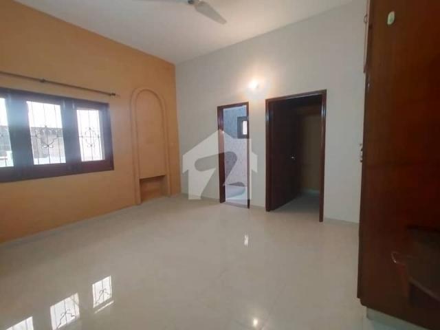 10 Marla Owner Builders House For Sale In A Block