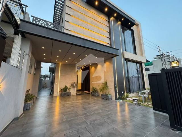 10 Marla Out Class Modern House Available For Sale IN Dha Phase 6 Top Location