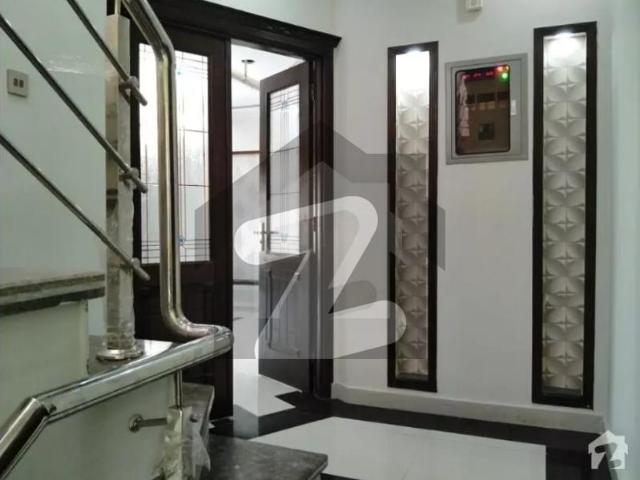 10 marla Outstanding ALMOST NEW Double Storey House In Wapda Town Phase 1