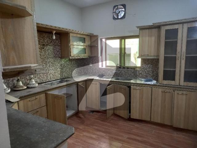 10 Marla Outstanding Double Storey House In Wapda Town Facing Park Prime Location Wapda Town Phase 1