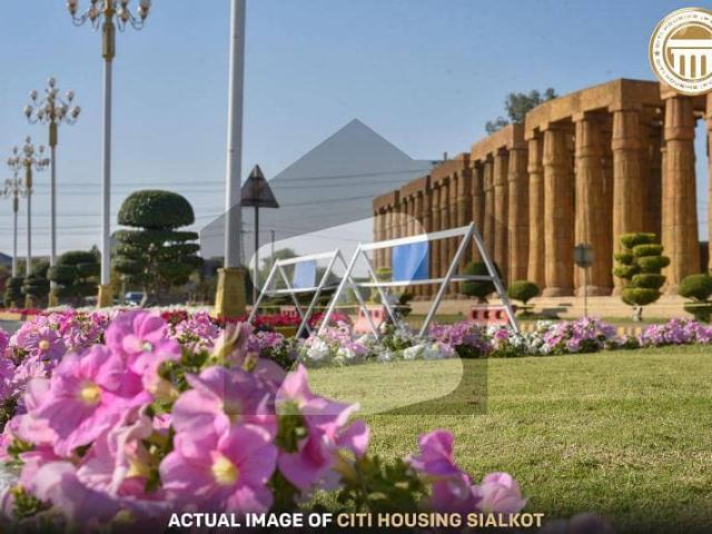 10 Marla Possession able Plot For Sale Luxury Location In Citi Housing Society Sialkot