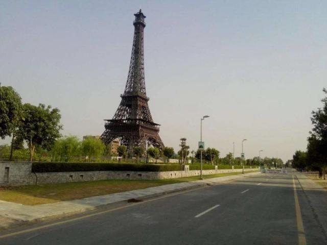 10 Marla plot available for sale in Bahria town overseas A Block. Lahore Bahria Town ID 54170